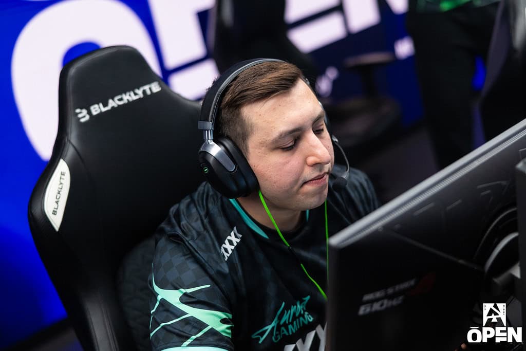 XANTARES portrait